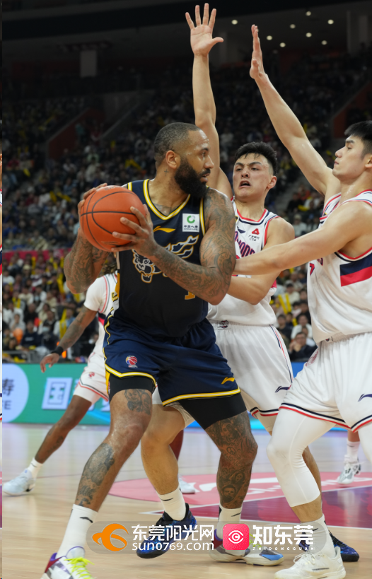 开云体育入口-广州队横扫热火，伦纳德状态火热