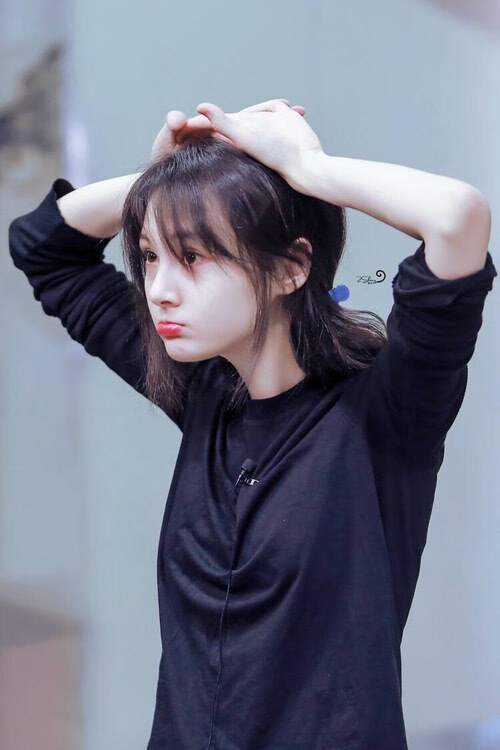 维京后裔与绿色奇迹,当萨卡拉开英超鸿沟,爱尔兰人打穿蓝黑铁壁