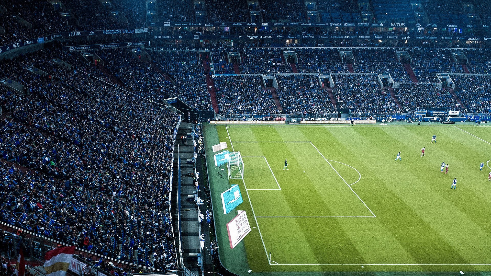 开云体育中国-在刀刃上舞蹈，奥亚尔萨瓦尔如何成为两个世界的平衡木