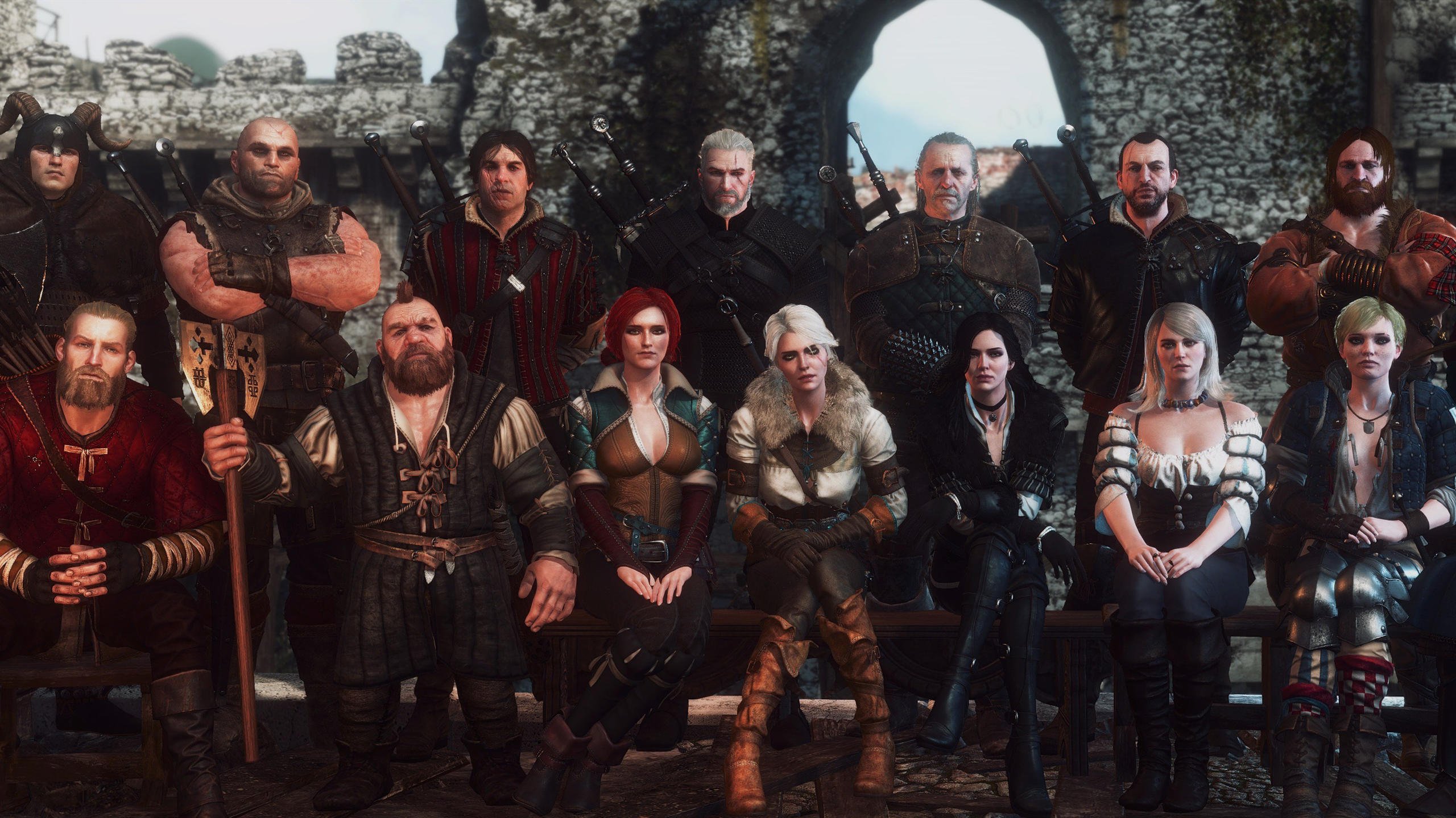 开云sport-赛道厮杀与球场绞杀，两种极致杀伤的美学