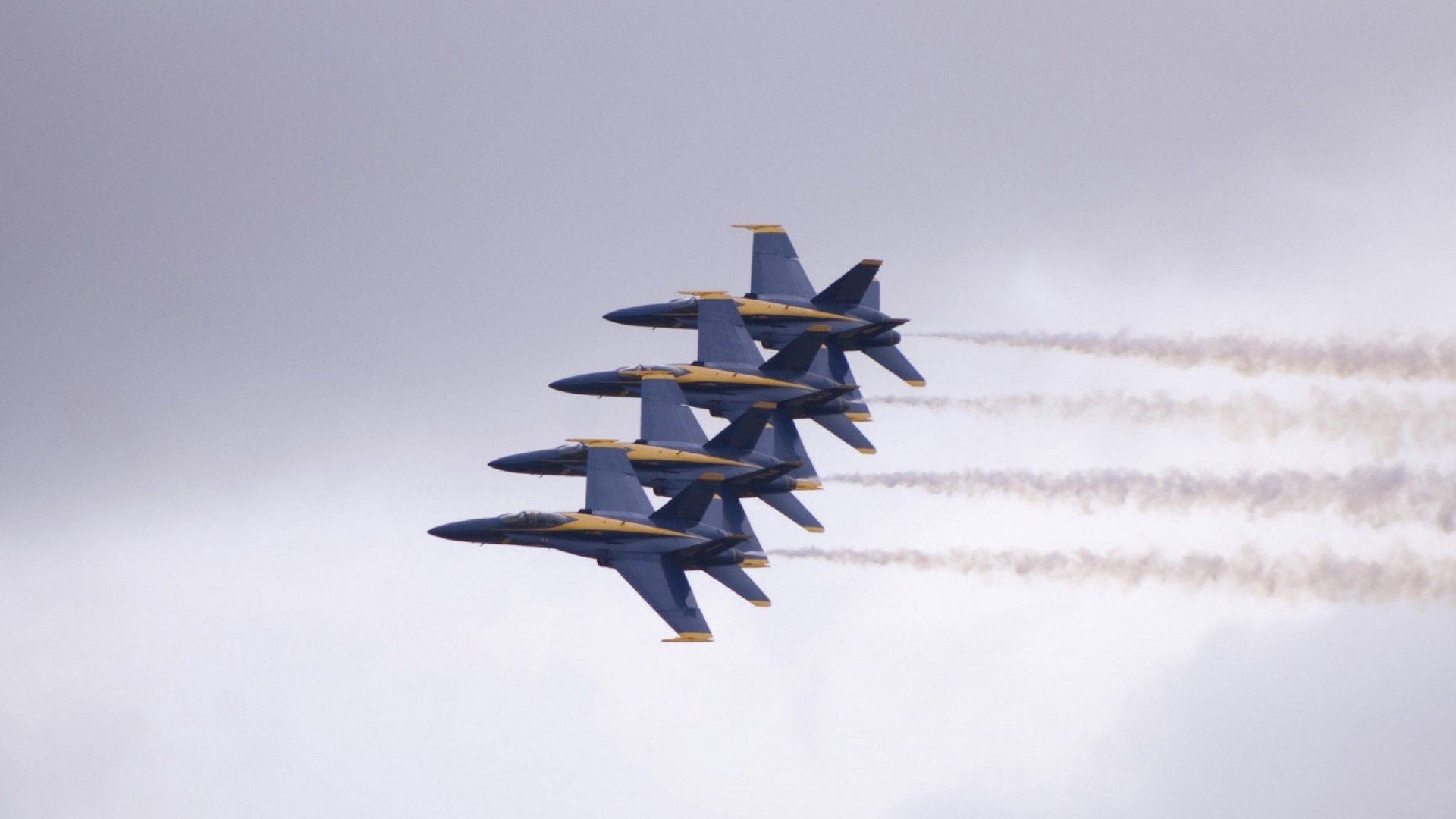 欧战风云再起，意甲霸主遇阻，里昂连续得分方程式如何压制尤文图斯？