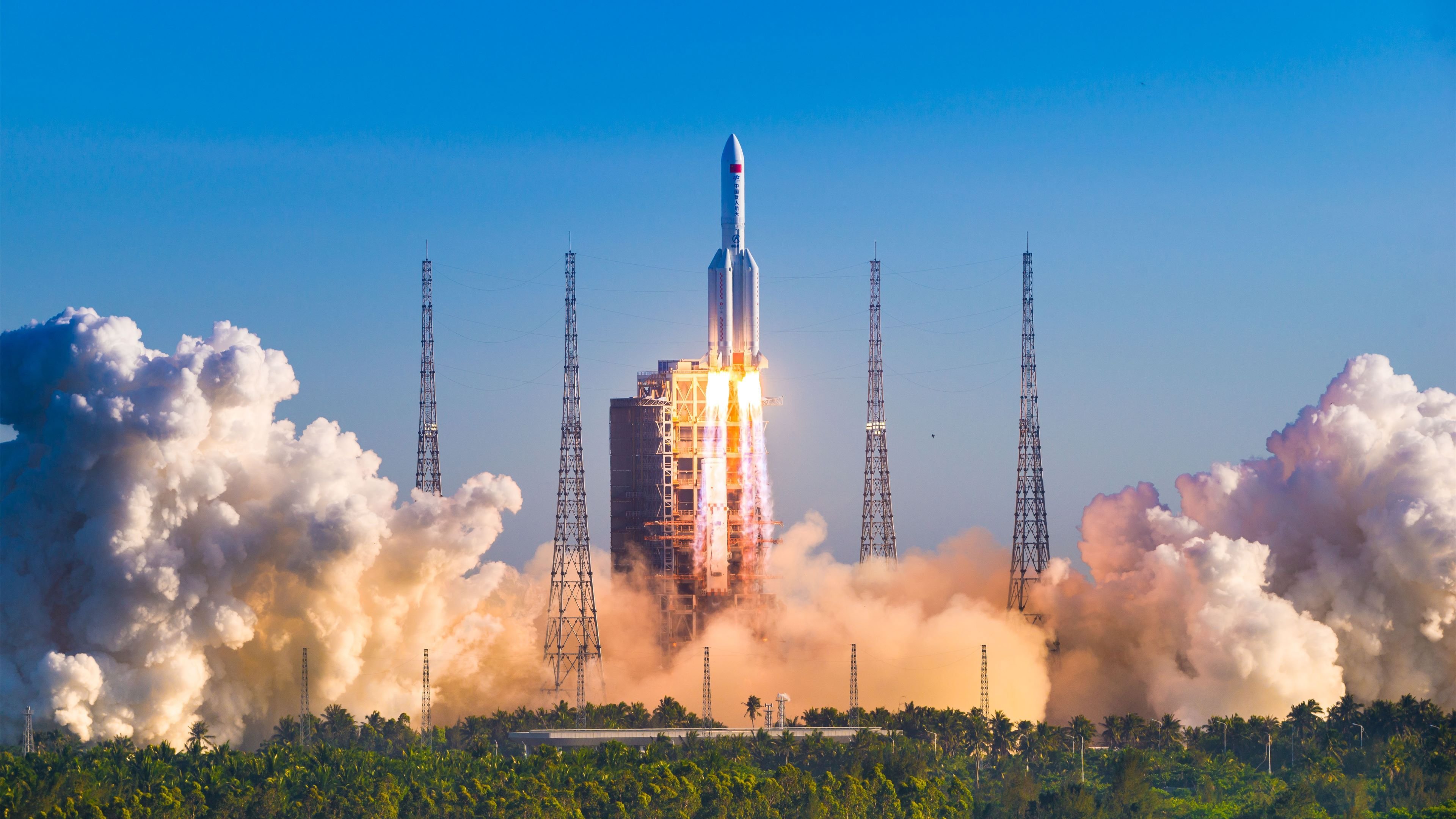 钢铁华尔兹，当F1轮胎在上海赛道奏响中国力量